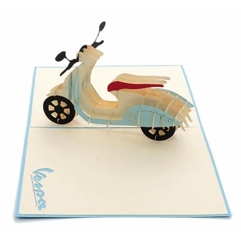 3D voščilnica: Vespa