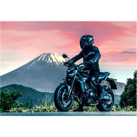 Yamaha MT-09 (2025)