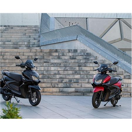Yamaha RAYZR 125