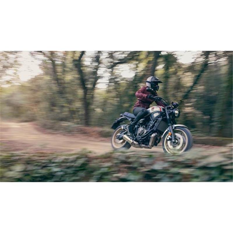 Yamaha XSR700 Xtribute (2022)