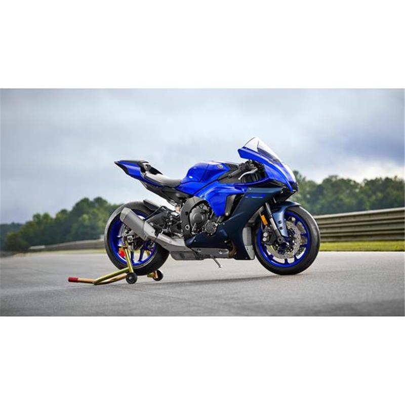 Yamaha YZF-R1 (2022)