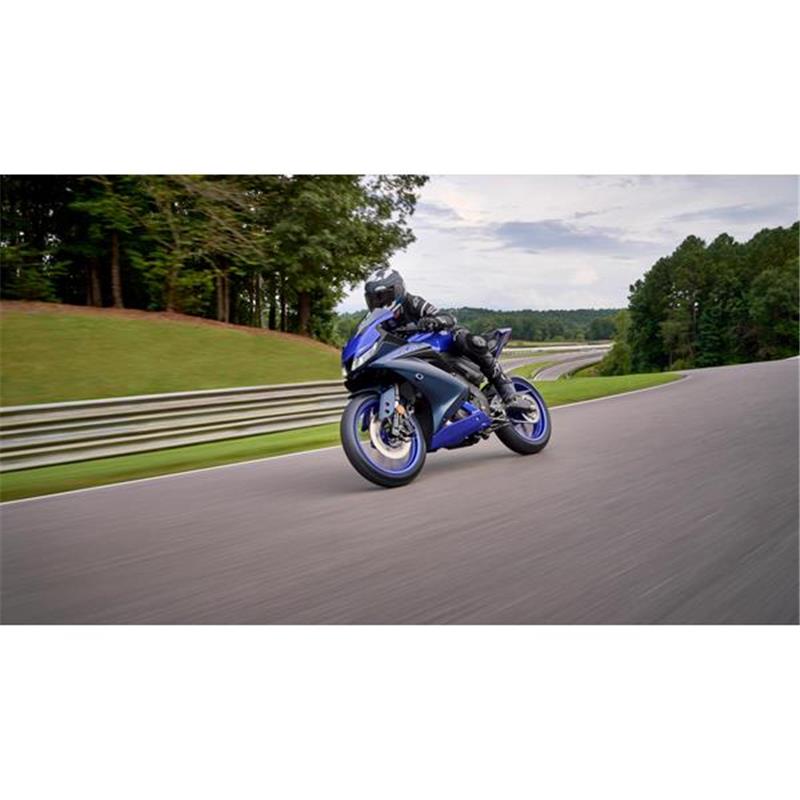 Yamaha YZF-R125 (2022)