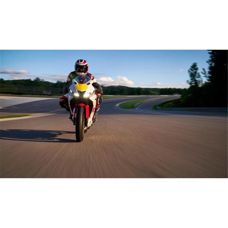 Yamaha R125 World GP 60th Anniversary