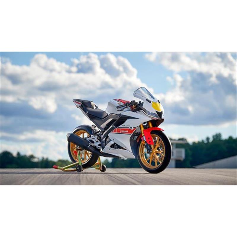 Yamaha R125 World GP 60th Anniversary