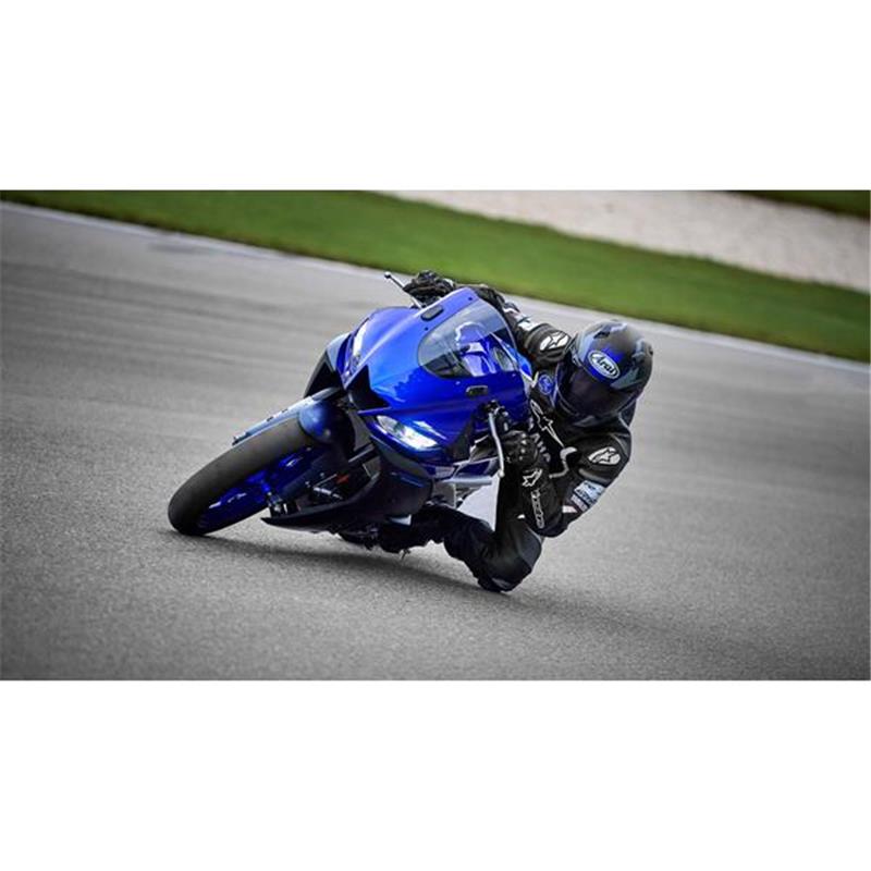Yamaha YZF-R3 (2022)
