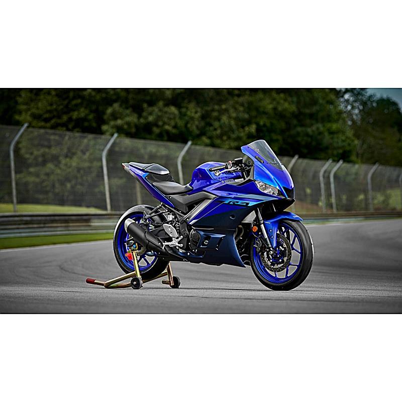 Yamaha YZF-R3 (2024)