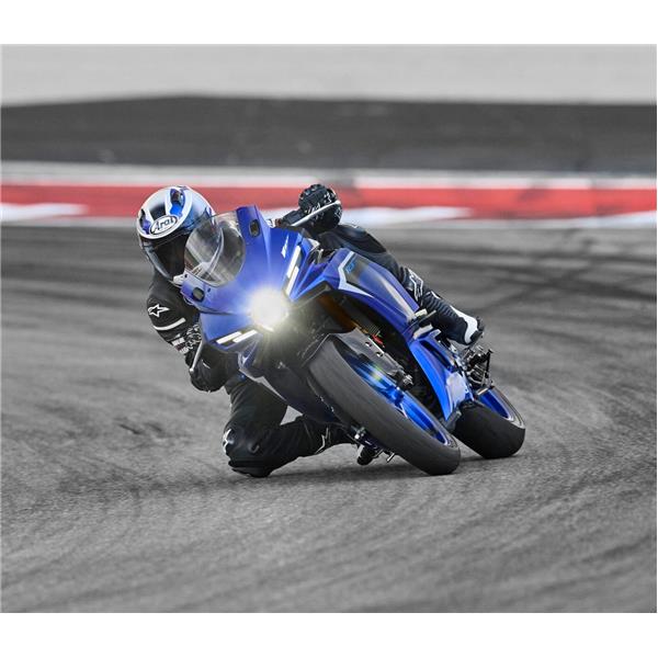 Yamaha YZF-R3 (2025)