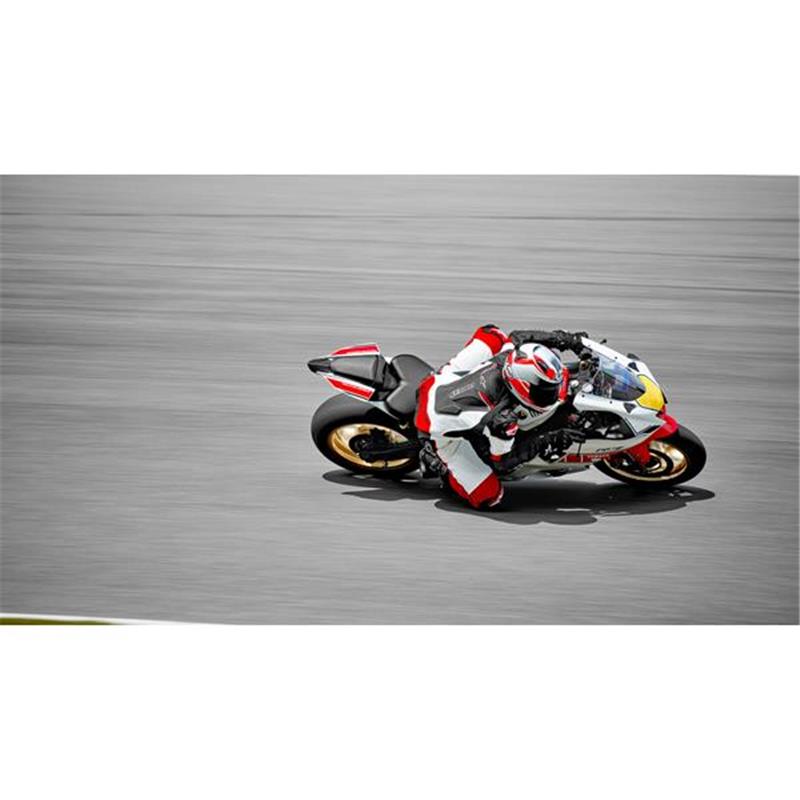 Yamaha YZF-R7 World GP 60th Anniversary