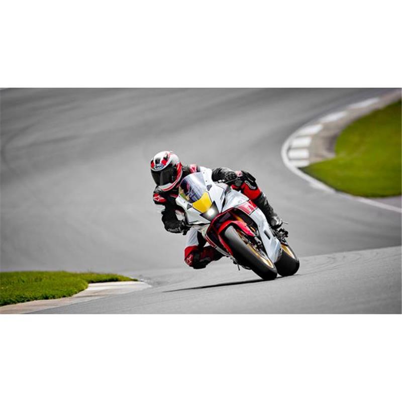 Yamaha YZF-R7 World GP 60th Anniversary